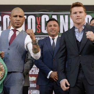 'Canelo' y Cotto promocionan su pelea en el DF