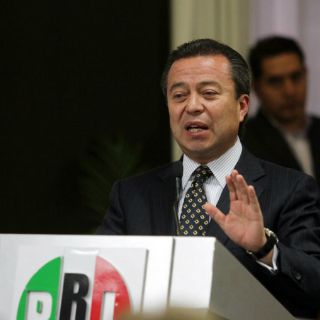 El PRI, dispuesto a revisar reforma fiscal, dice Camacho