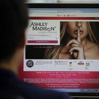 Usuarios demandan a sitio 'Ashley Madison'