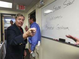 Graham desestima que la ventaja que Trump mantiene en las encuestas sea garantía de su triunfo en las elecciones internas. AP / ARCHIVO