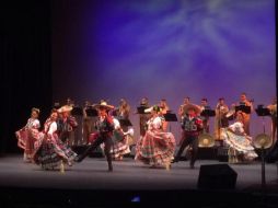 El Ballet Folclórico de la Universidad de Guadalajara continúa su temporada en la ciudad de Guadalajara. TWITTER / @CulturaUdG