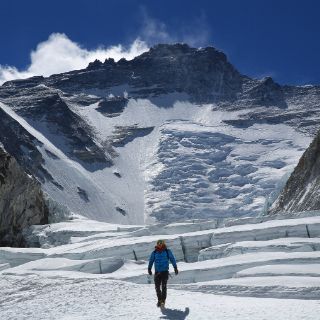 Un japonés es el primero en enfrentarse al Everest tras sismo de Nepal