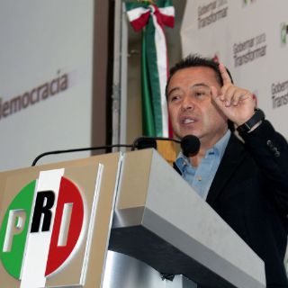 Política económica de México no tendrá cambios: Camacho Quiroz