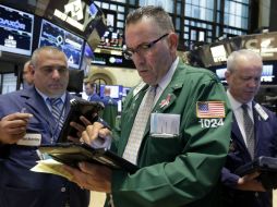 La jornada estuvo marcada por un fuerte ascenso del precio del petróleo. AP / R. Drew