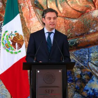 Aurelio Nuño recibe la Secretaría de Educación Pública