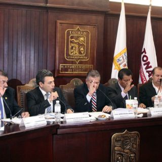 Alcalde electo de Tonalá denuncia plazas irregulares