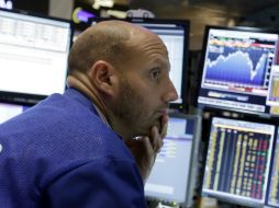 La semana estuvo marcada por una gran volatilidad en lo mercados. AP / R. Drew