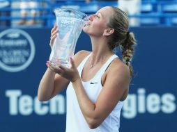 Es la tercera ocasión en la que Kvitova se lleva este trofeo. AFP / M. Meyer