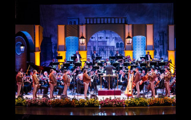 El Mariachi Camperos de Nati Cano engalana el Teatro Degollado, en el marco del encuentro internacional. EL INFORMADOR / P. Franco