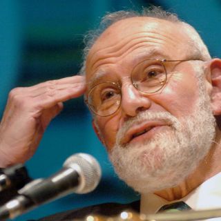 Fallece Oliver Sacks, neurólogo que inspiró 'Despertares'