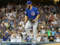 Arrieta (17-6) se convirtió en el primer pitcher que suma 17 victorias en las mayores durante esta campaña. AFP / S. Dunn