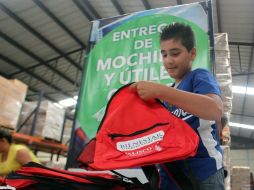 Hay municipios que no aportan los recursos correspondientes al programa Mochilas con útiles. EL INFORMADOR / ARCHIVO