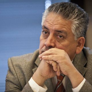 Diputados del PRD renunciarán a seguro médico