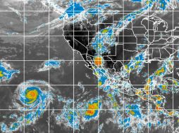 El Centro Nacional de Huracanes de EU prevé que el sistema se acerque a la península este fin de semana. ESPECIAL / smn.cna.gob.mx