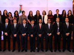 La canciller Ruiz Massieu Salinas felicitó a los 35 agregados diplomáticos y les desea éxito en su encomienda. TWITTER / @SRE_mx