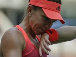Simona es la rival más peligrosa de la campeona, Serena Williams. AP / C. Krupa