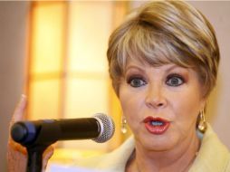 Lolita detalla que durante el accidente sufrió una explosión de vértebras, por lo que tiene que permanecer con una faja de plástico. NTX / ARCHIVO