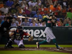 Jaime Pedroza conectó cuadrangular en la octava para sellar la victoria yucateca. NTX / F. Gálvez