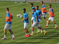 Entrenan normalmente tras el trabajo de jardinería. TWITTER / @fcbanikostrava