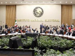 En sesión extraordinaria de la Junta General Ejecutiva del INE se aprobó por unanimidad la pérdida de esos registros. TWITTER / @INEMexico