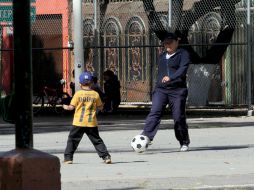 Los años más importantes para fortalecer los huesos son hasta mediados de los 20 años. NTX / ARCHIVO
