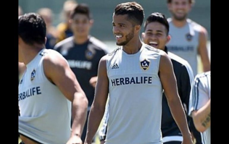 El futbolista será quien encabece las carrozas que recorrerán las calles del Este de Los Ángeles. INSTAGRAM / @oficialgio