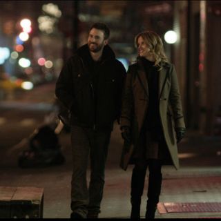 Chris Evans se siente presionado en su debut como director