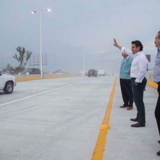 Dan banderazo de apertura a carriles centrales de nodo Santa Esther