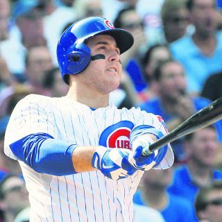 Rizzo conecta grand slam en triunfo de los Cachorros