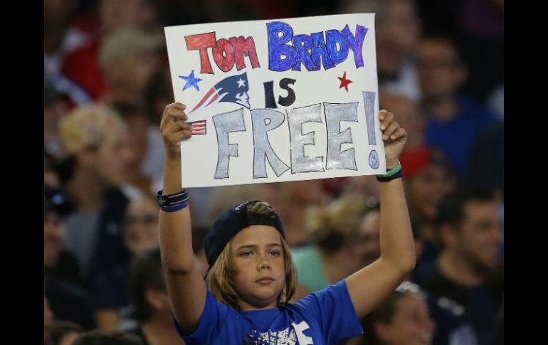 Brady agradece a su familia, amigos, compañeros de equipo y seguidores el apoyo que recibió a lo largo de esta desafiante experiencia. AFP / ARCHIVO