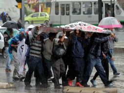 Recomiendan a la ciudadanía a extremar precauciones y mantenerse atenta a los avisos que emite el SMN. SUN / ARCHIVO