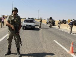 Kerry sostiene que un eventual incremento de la presencia militar rusa podría tener el efecto de multiplicar el flujo de refugiados. EFE / S. Kayar