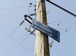Ayer sábado se develó la placa que cambia el nombre de avenida Historiadores a Víctor Cadena Aguayo. EL INFORMADOR / A. Camacho