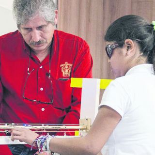 Alumnos de Jocotepec muestran sus avances en ciencias