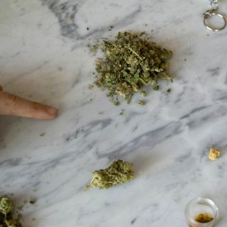 Titular de SSa se reúne con padre de niña que sufre epilepsia