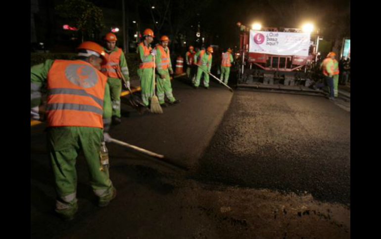 Obras se realizan a partir de las 23:00 horas y finalizan a las 05:00 horas. TWITTER / @ManceraMiguelMX