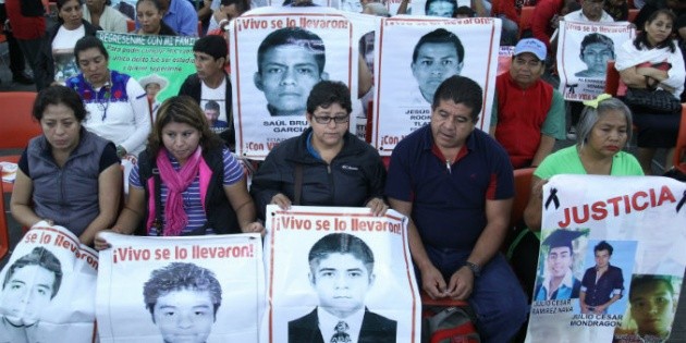 Padres de los 43 exigen atender recomendaciones del GIEI | El Informador