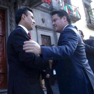 Héctor Robles Peiro rinde su tercer informe de gobierno