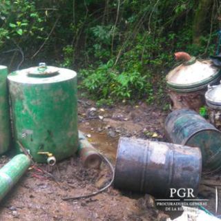 La PGR desmantela dos narcolaboratorios en Jalisco