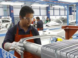 Según una encuesta, los sectores de manufactura, comunicaciones y transportes, reportan intensiones de contratación. EFE / ARCHIVO