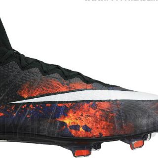 Ronaldo se ‘funde en lava’ con nuevos tenis