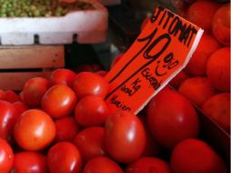 Inflación mensual obedeció al precio del jitomate, entre otros, informa el Inegi. EL INFORMADOR / ARCHIVO