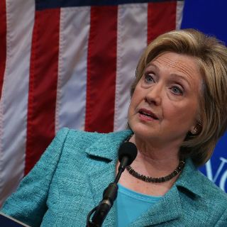Hillary Clinton defiende con fuerza el acuerdo nuclear con Irán