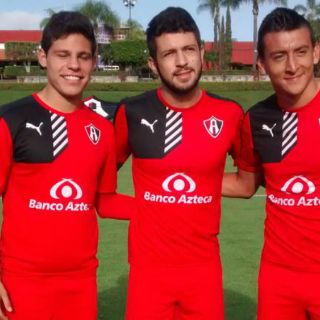 Seleccionados juveniles reportan con Atlas