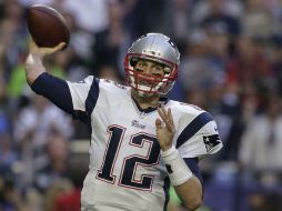 El novato David Andrews y el veterano Ryan Wendell tomarán la posición de Stork enfrente del mariscal de campo Tom Brady. AP / ARCHIVO