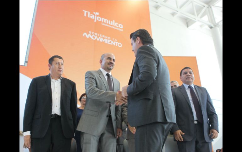 Del Toro asegura, frente al gobernador, que de los compromisos en campaña, sólo queda pendiente el cumplimiento del seis por ciento. EL INFORMADOR / A. Hinojosa