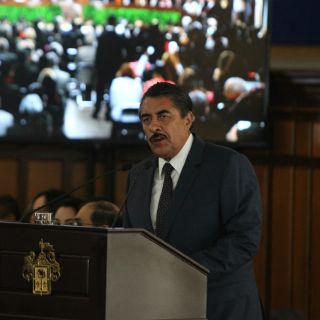 Ramiro Hernández acepta pendientes en Tercer Informe