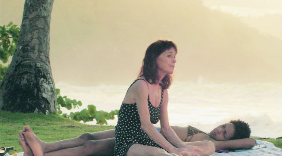 La mítica actriz francesa Geraldine Chaplin y Yanet Mojica protagonizan la cinta. ESPECIAL / Piano