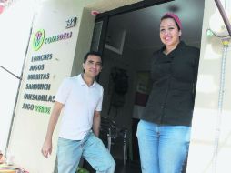 Víctor y Andrea aprendieron cocina a través del programa e instalaron su propio negocio. EL INFORMADOR / A. Hinojosa