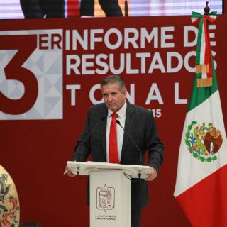 Jorge Arana admite rezago en servicios públicos